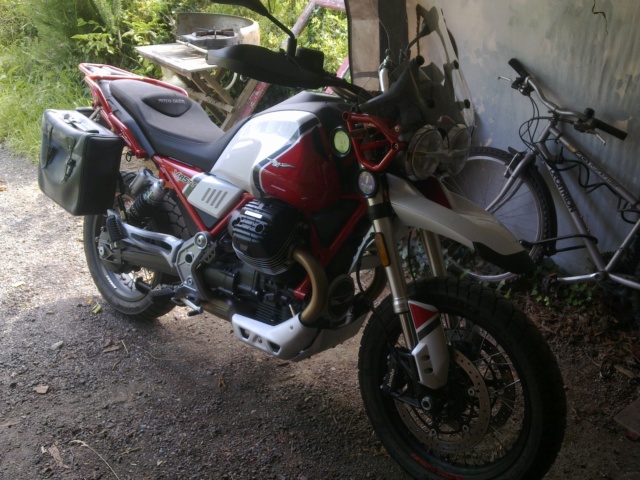 v_85_017.jpg
