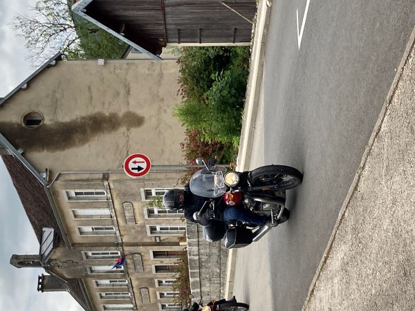 moto8.jpg