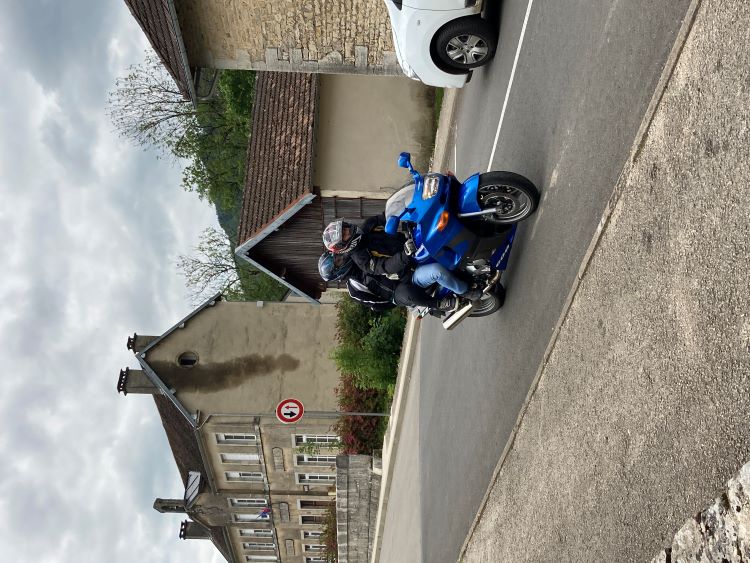 moto17.jpg