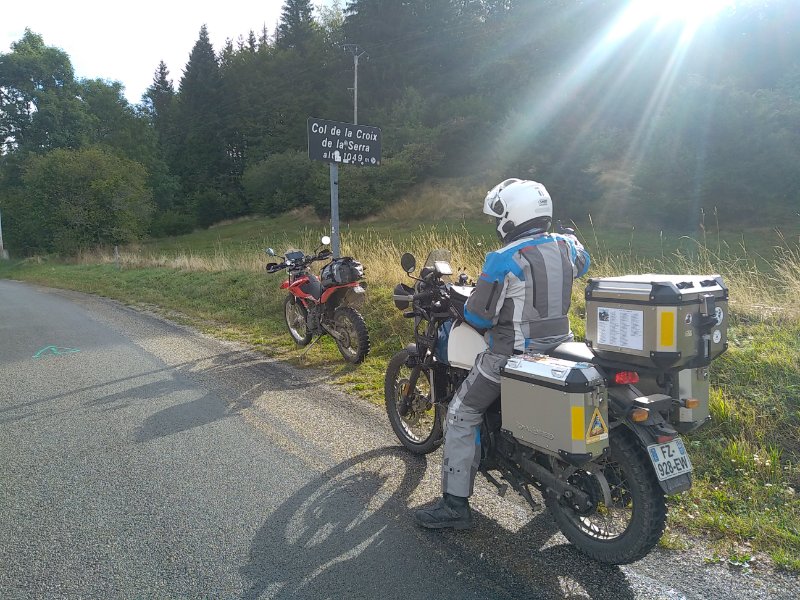 309   Col de la Croix de la Serra   1049m   16 septembre 2023   09h54.jpg