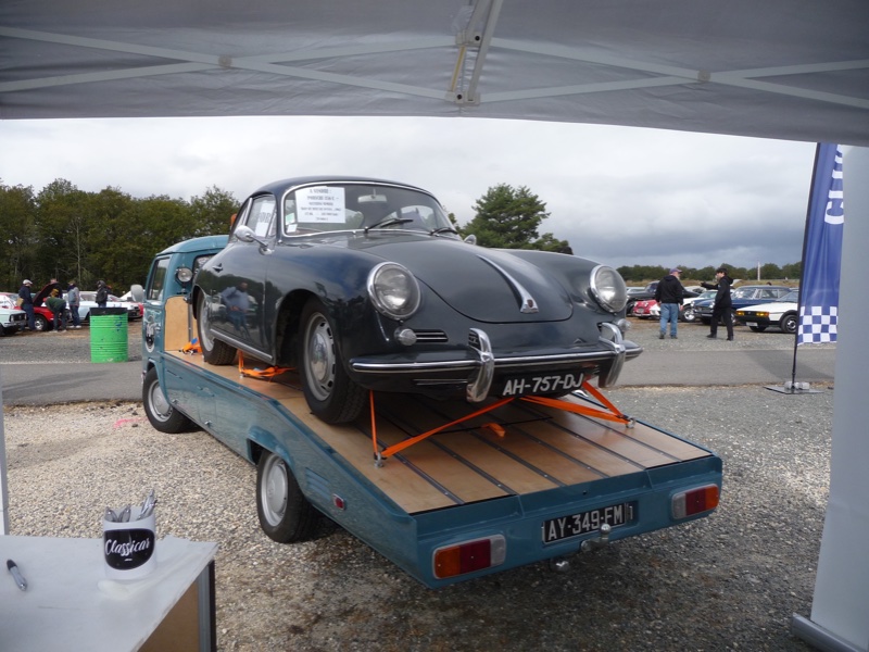 Porsche et Combi VW.JPG