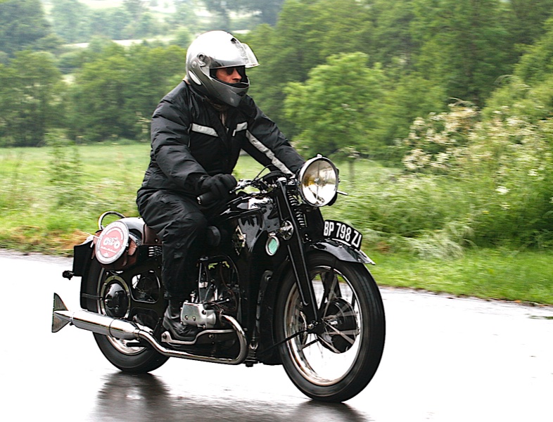 Gnome-Rhone 500 CV2.JPG