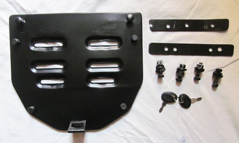 Plaque topcase.jpg