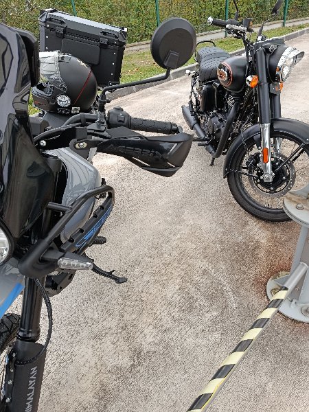 BULLET 350 3.jpg
